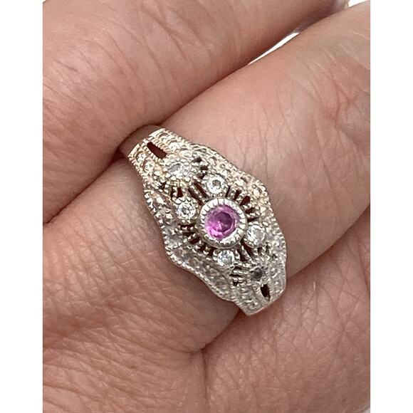 925 NV Ring Sterling Silver Ruby Cubic Zirconium Size 7.5 - Picture 5 of 12